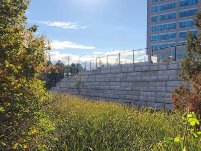 segmental-retaining-wall-services-steeles-tech (2)